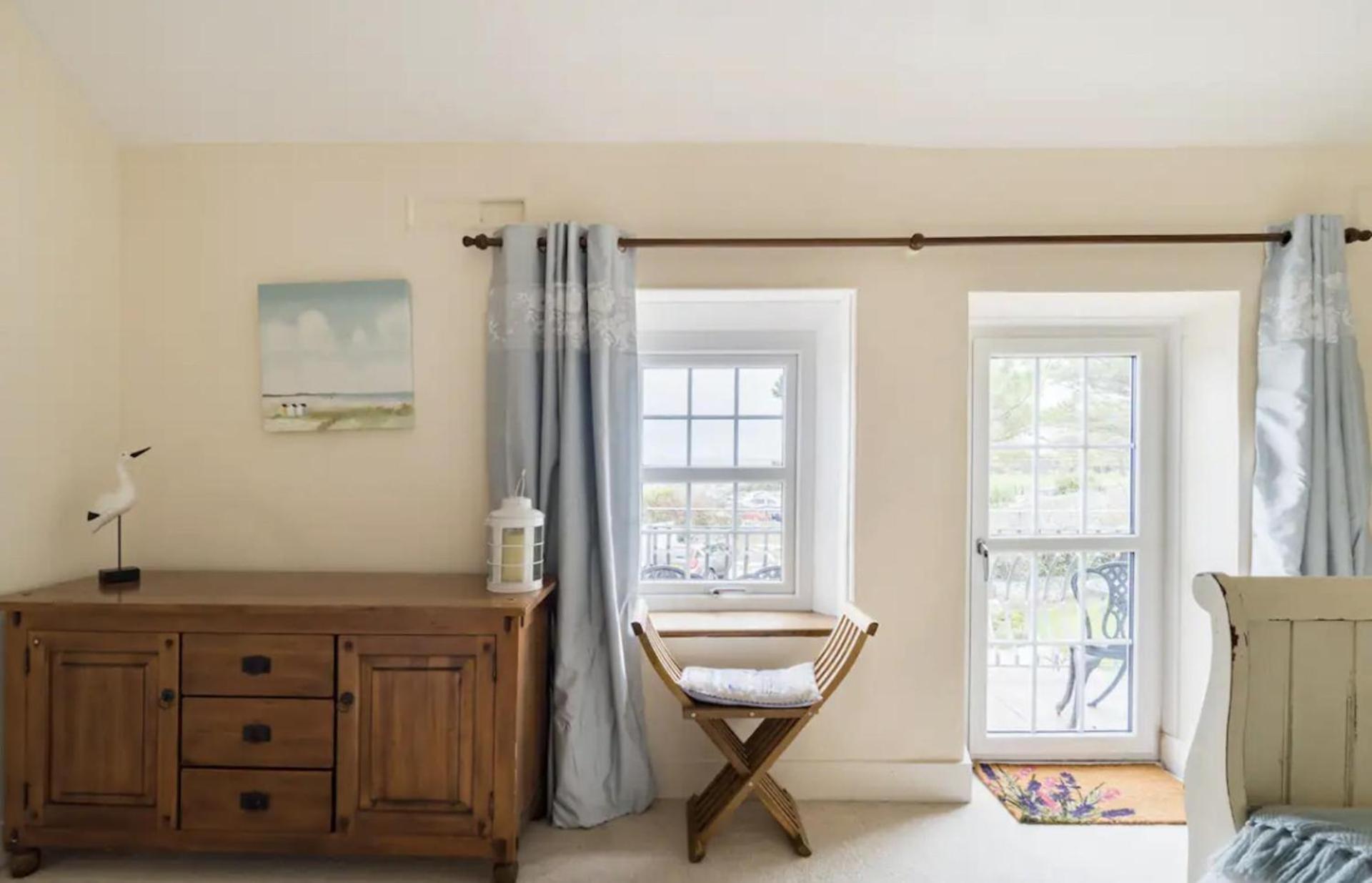 Beautiful Sea Front Cottage In The Ocean City Plymouth Exteriör bild